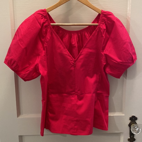 NWT-J.Crew V-back puff-sleeve stretch cotton poplin top in Wild Hibiscus - Picture 5 of 6
